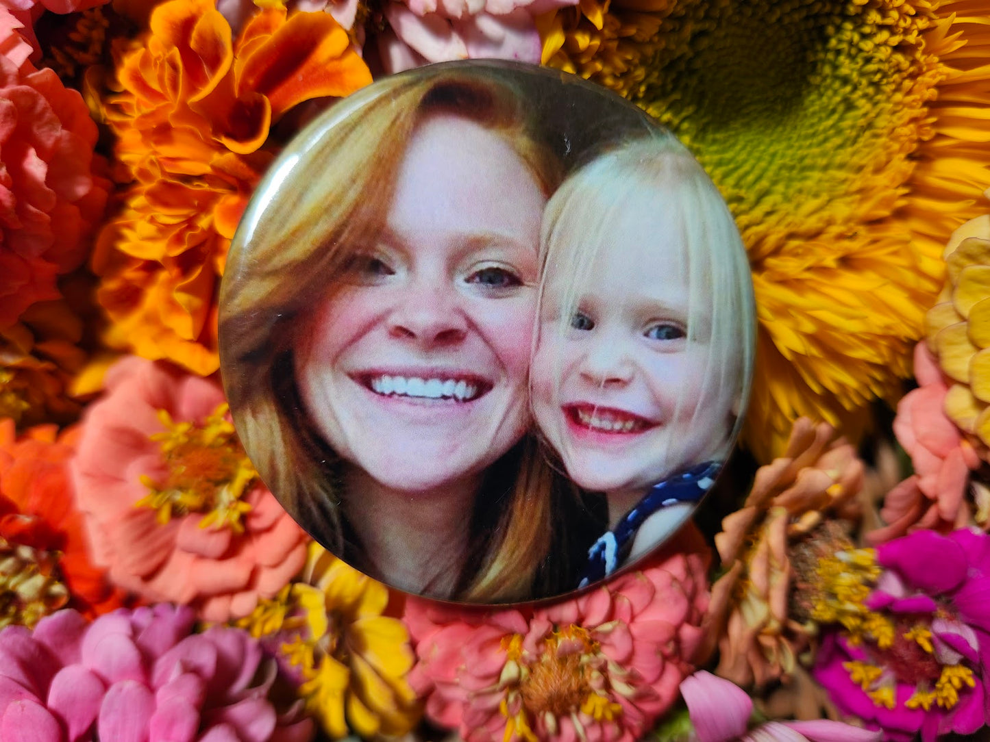 Custom ROUND Photo Magnets
