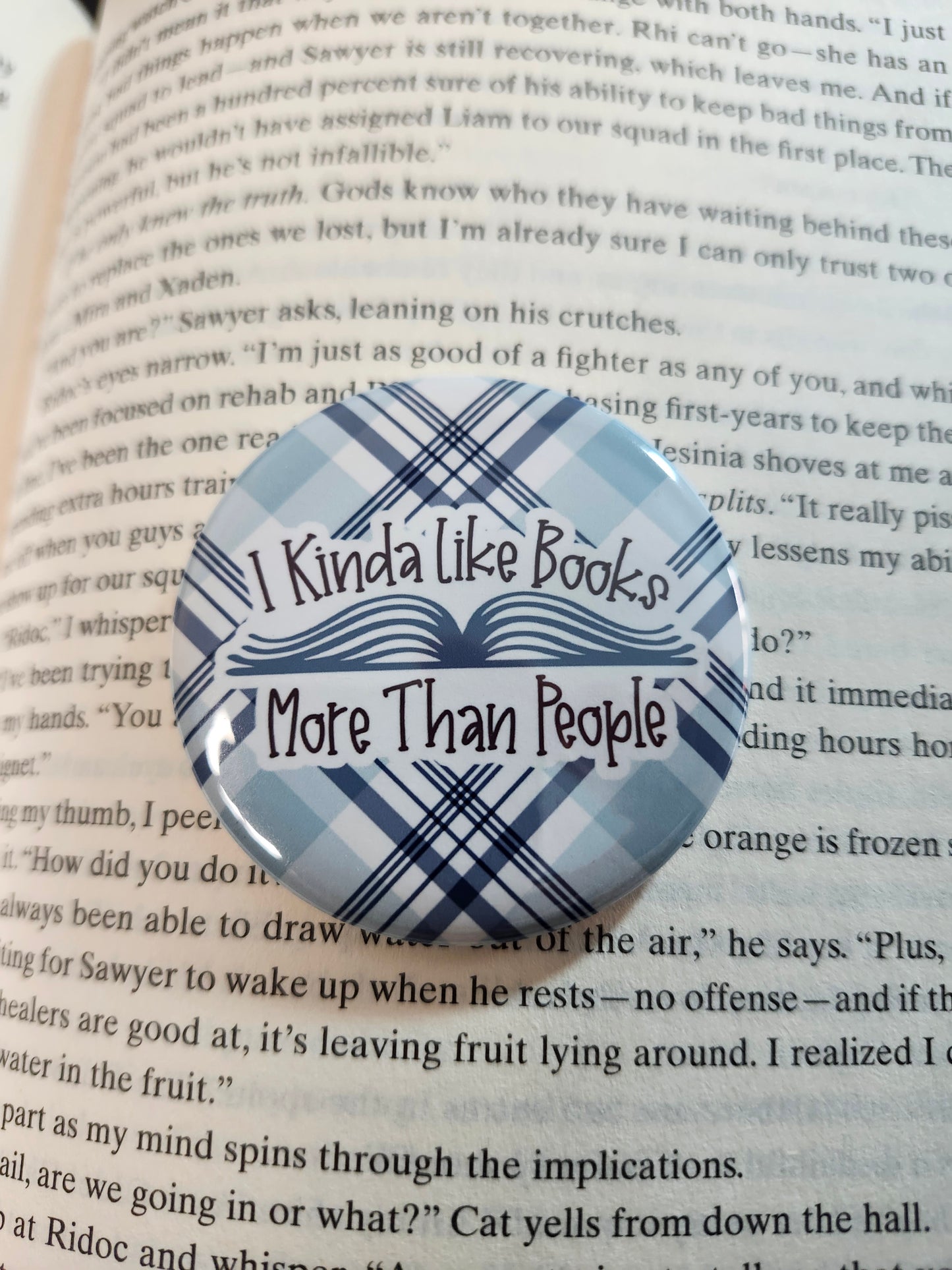 Book Lover Round Magnets